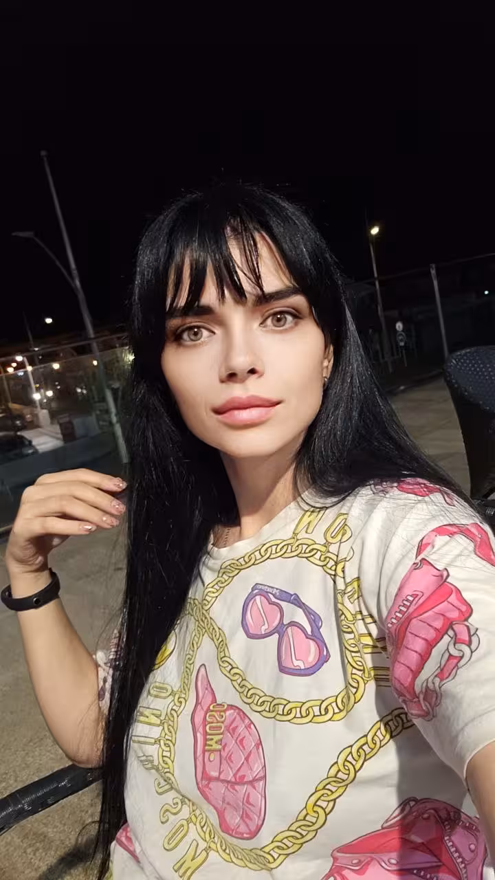 Agnesa russian bride singapore