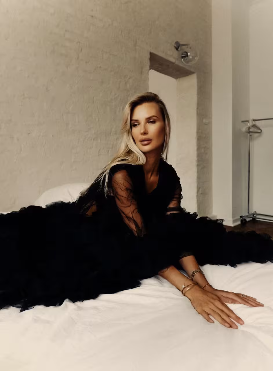 Annushka russian war bride