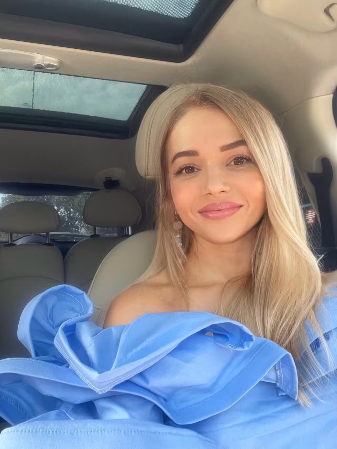 Angelica ukrainian womens football advert