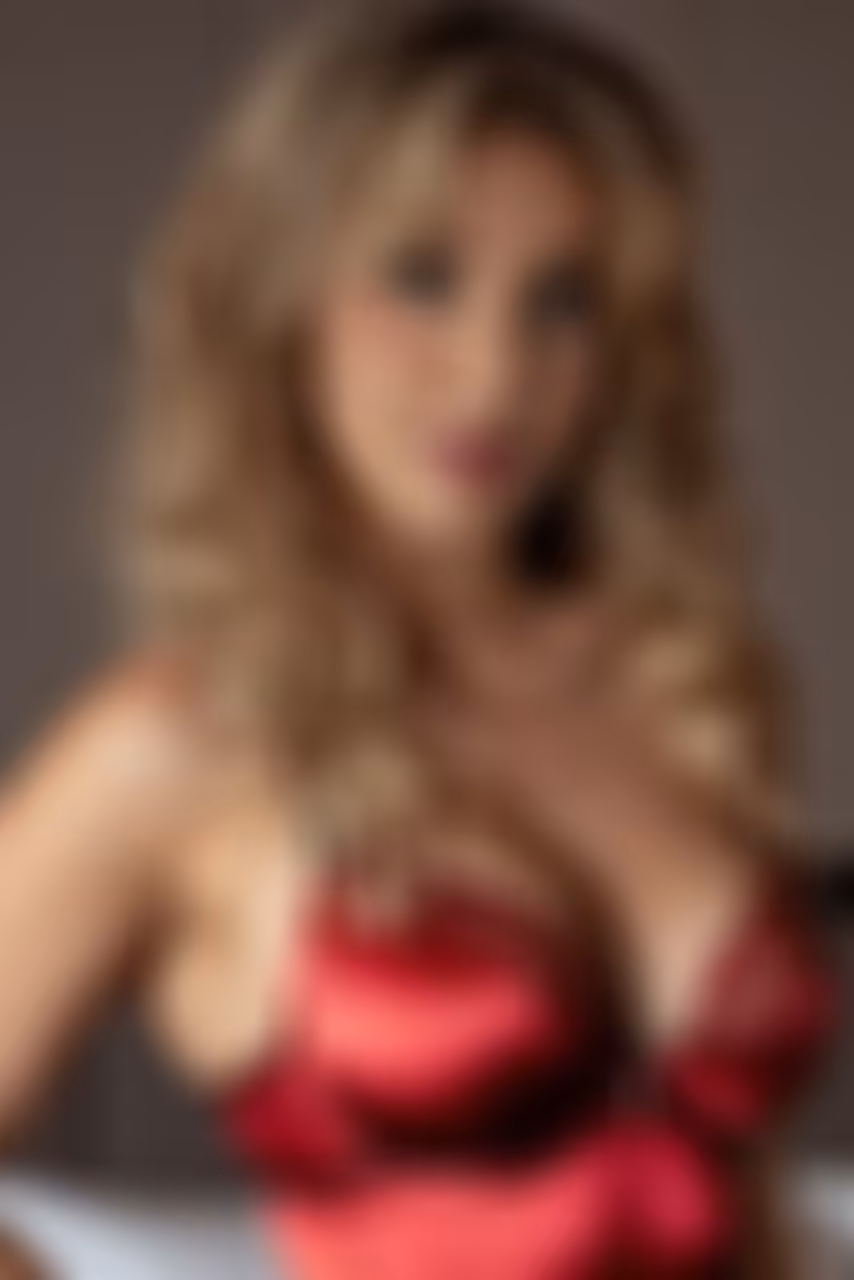 Nana ukrainian womens hockey team