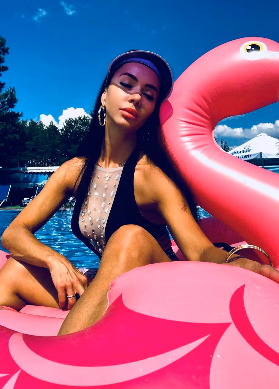 Vika russian bride meaning