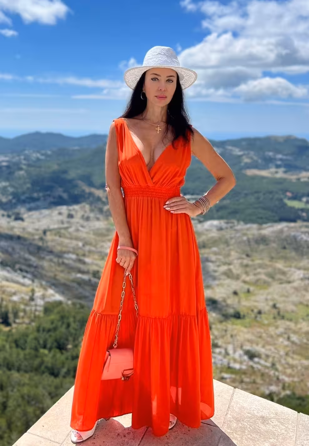 Vika russian bride meaning