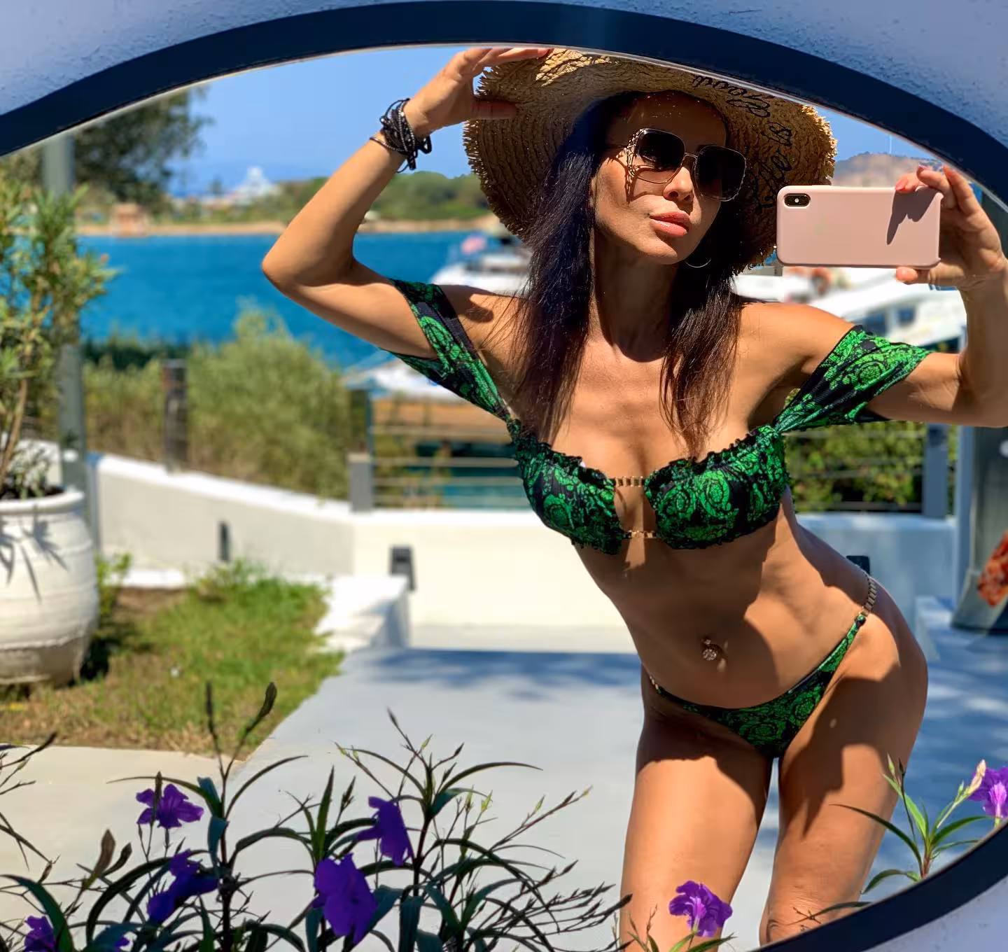 Vika russian bride meaning