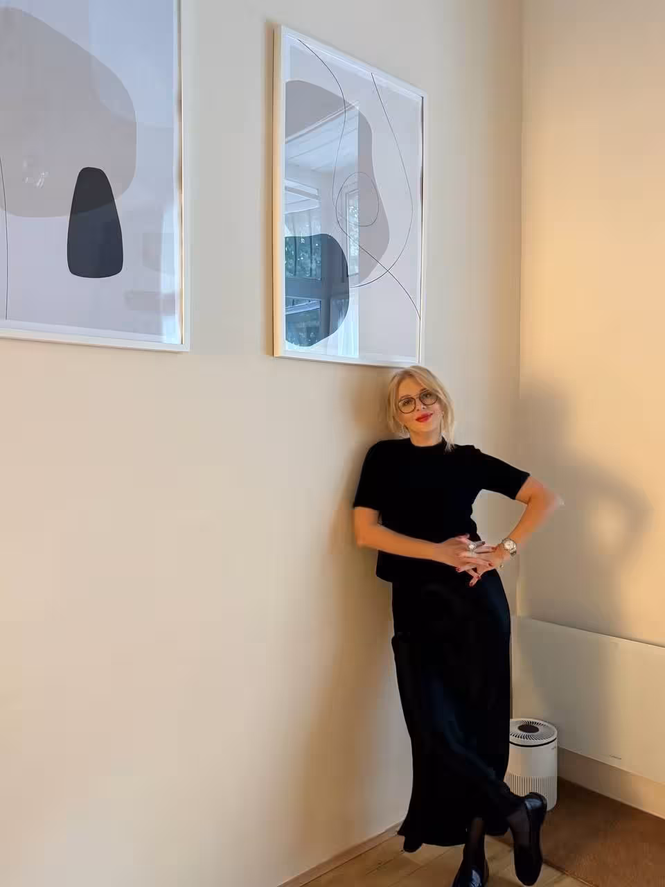 Olena russian bride painting