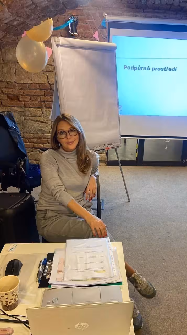 Olena russian bride painting