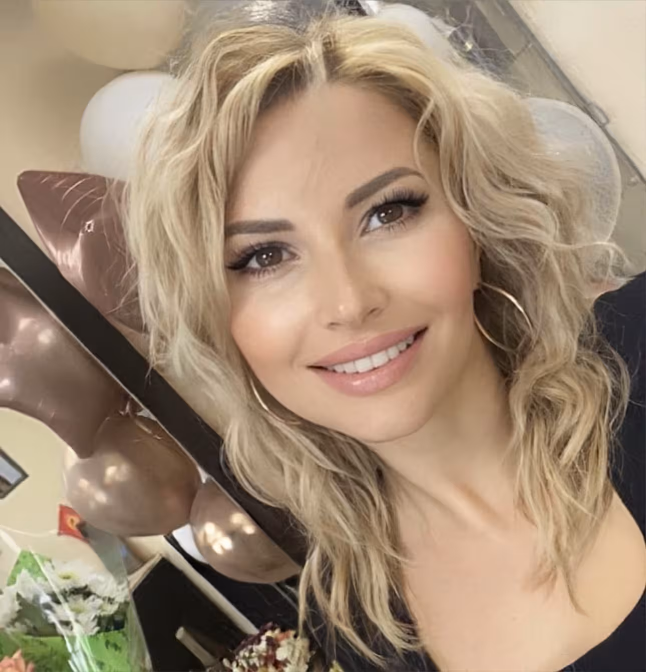 Visit Lady's Profile