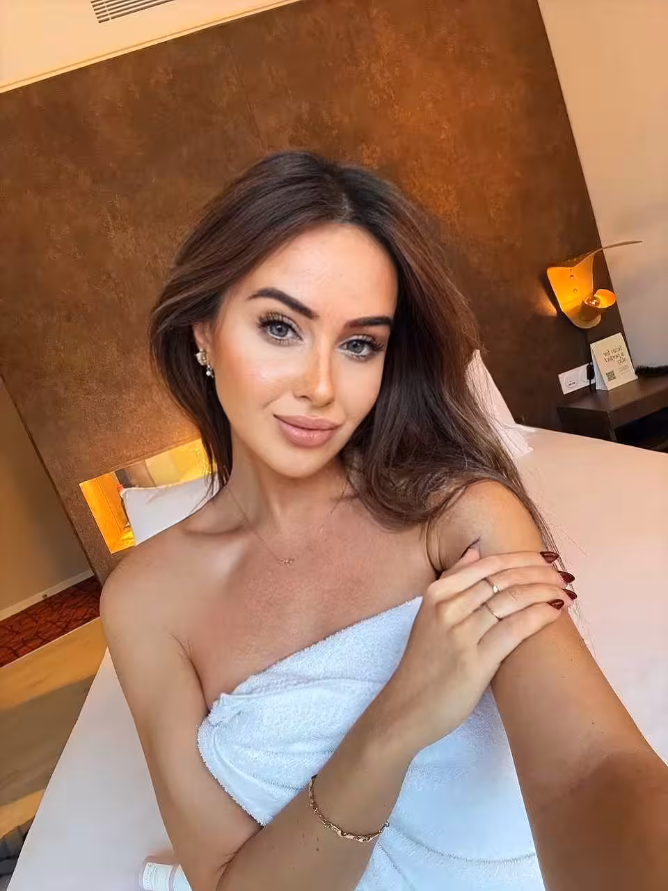Visit Lady's Profile