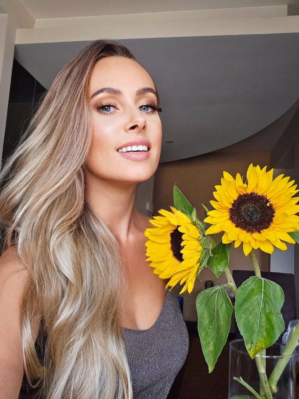 Visit Lady's Profile
