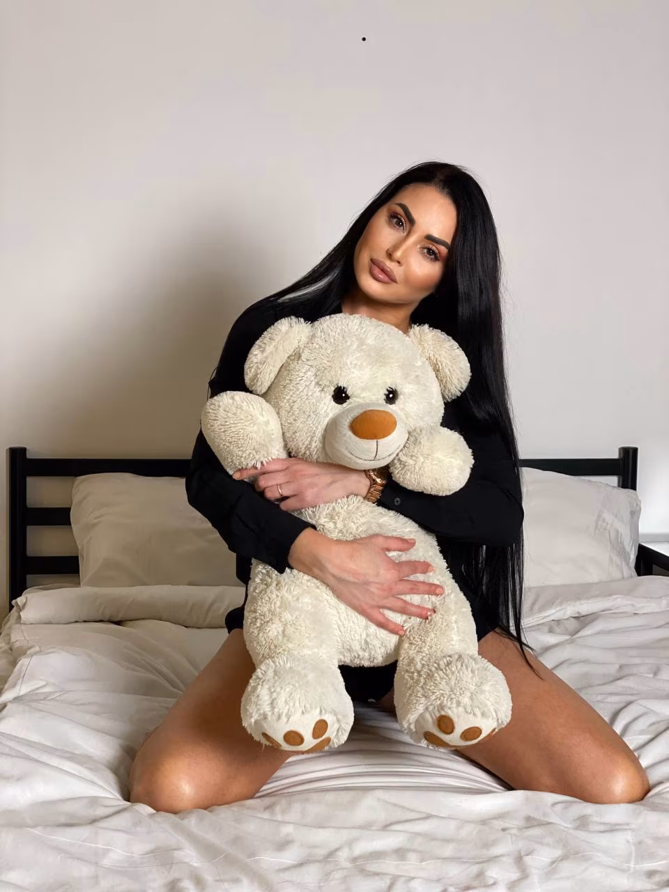 See Lady's Profile