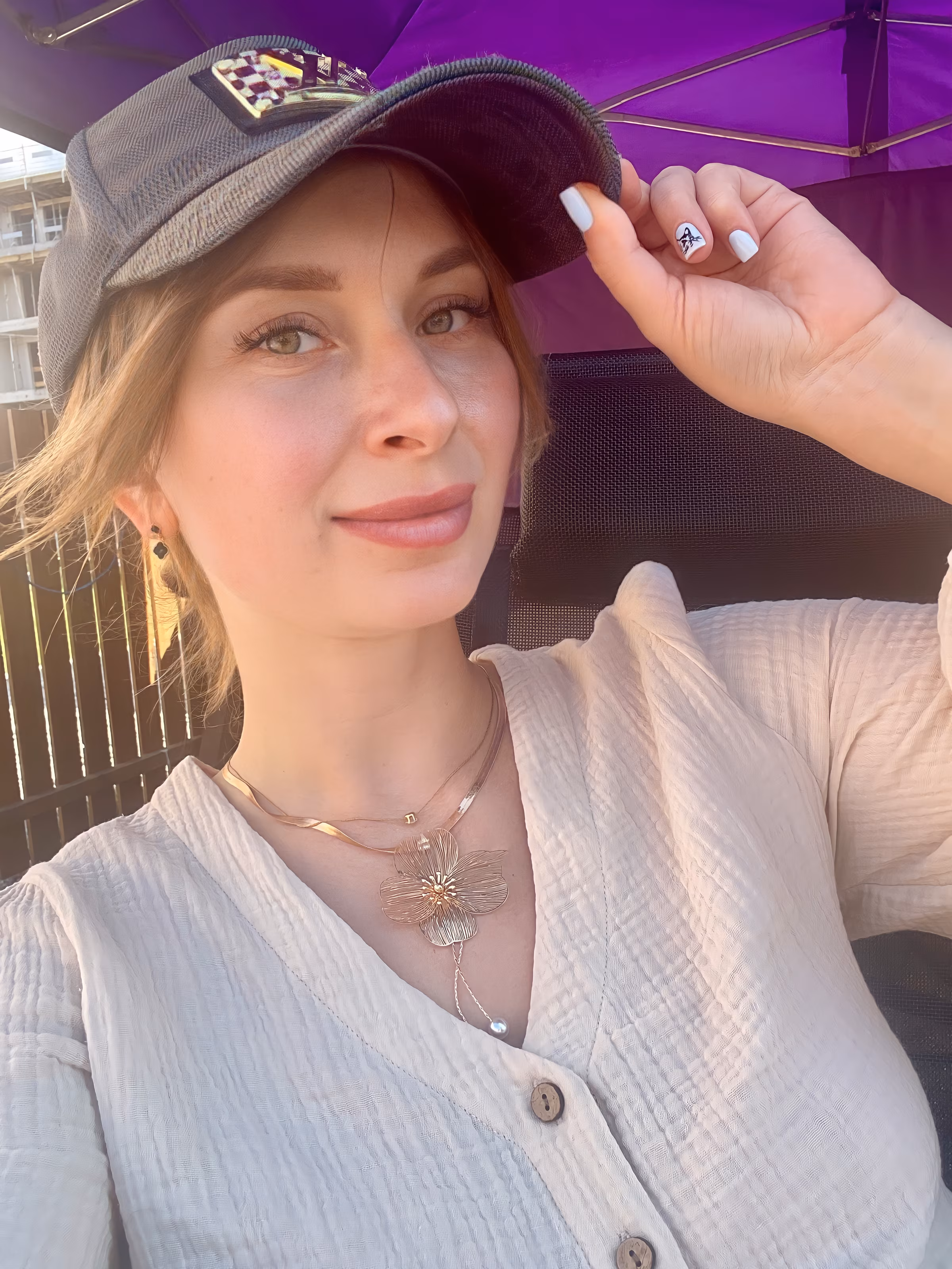 Visit Lady's Profile