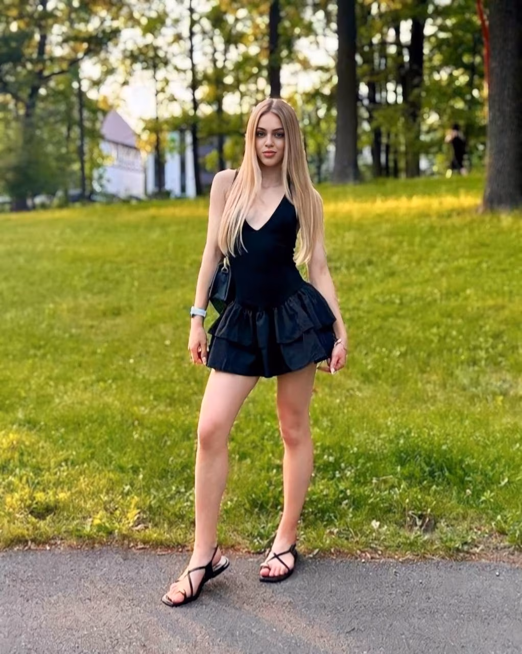 See Lady's Profile