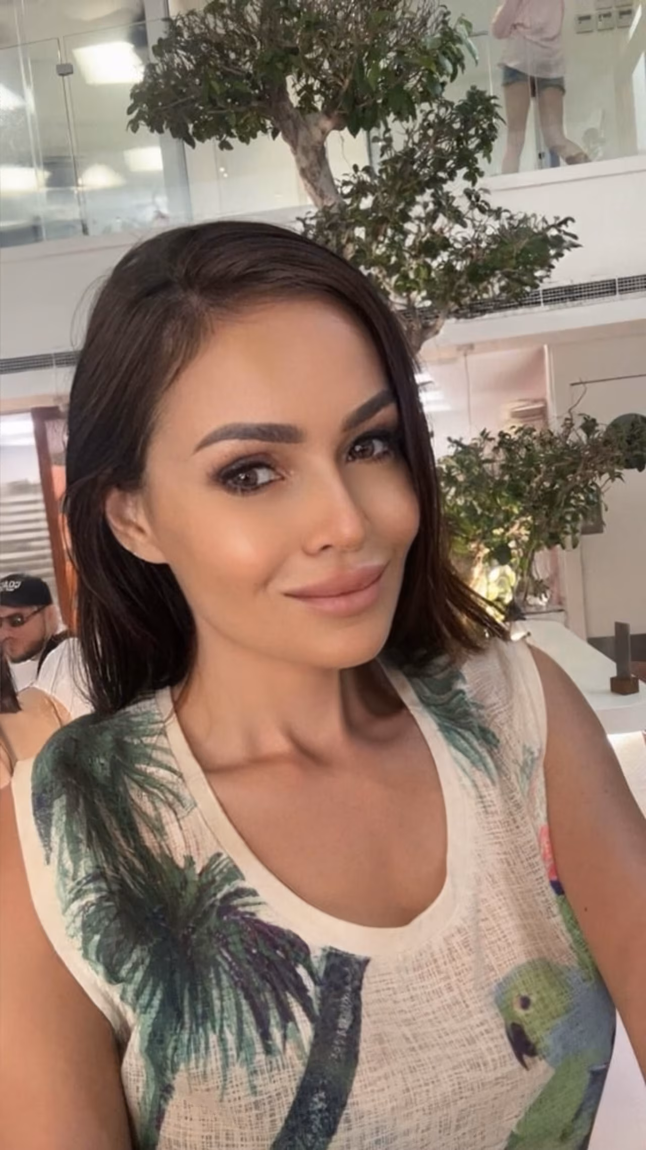 See Lady's Profile