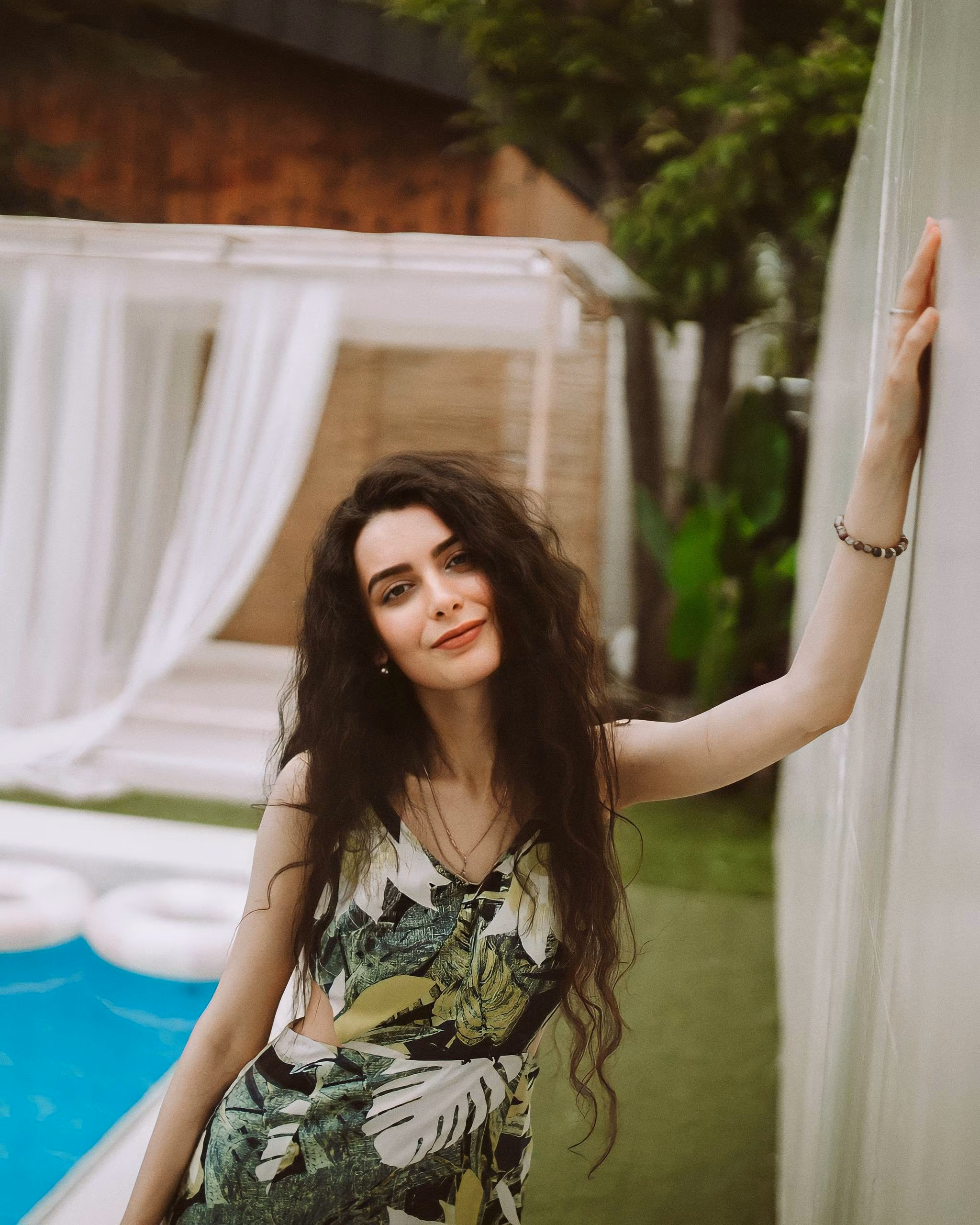 Discover Her Profile