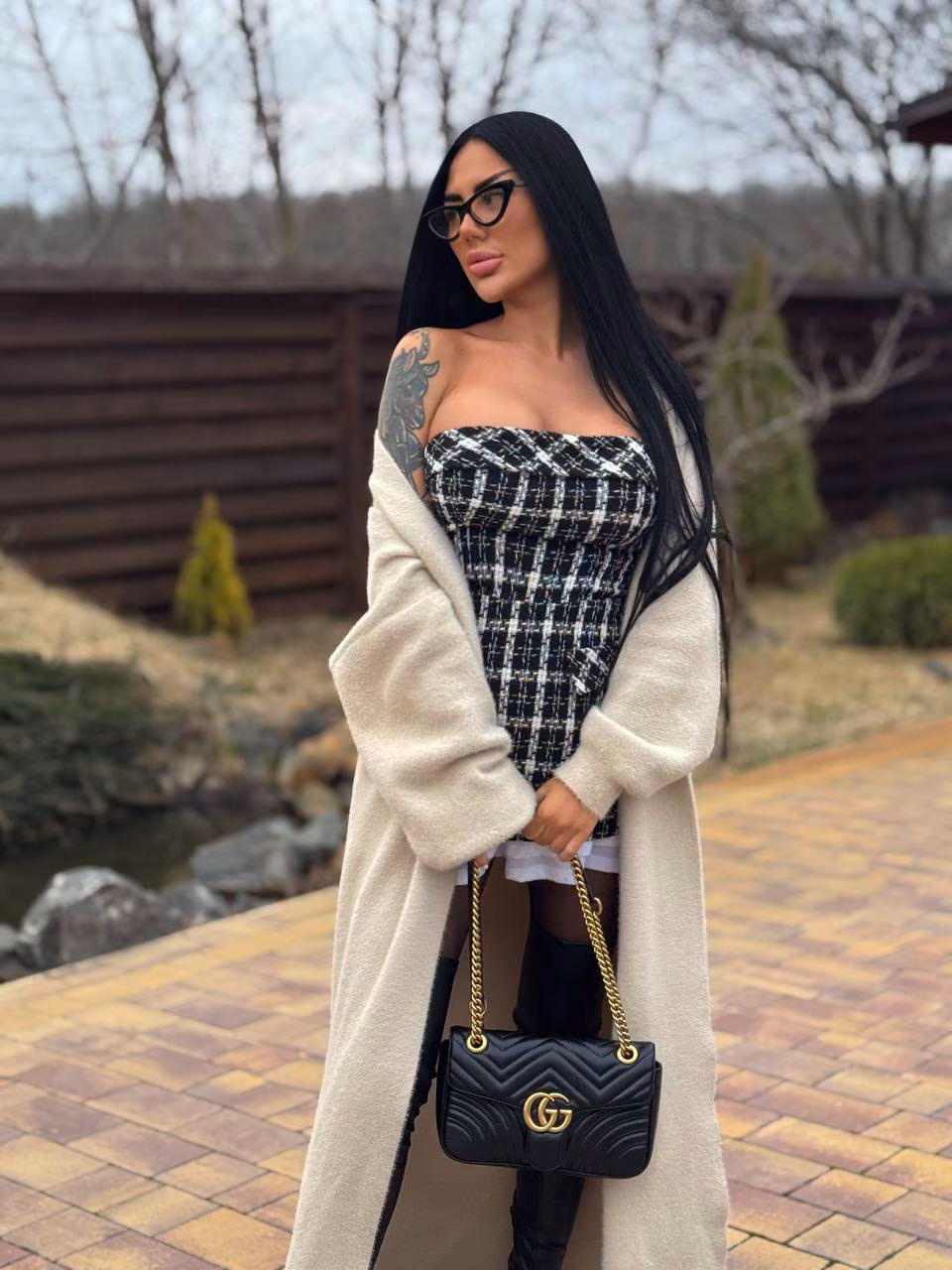 Discover Her Profile