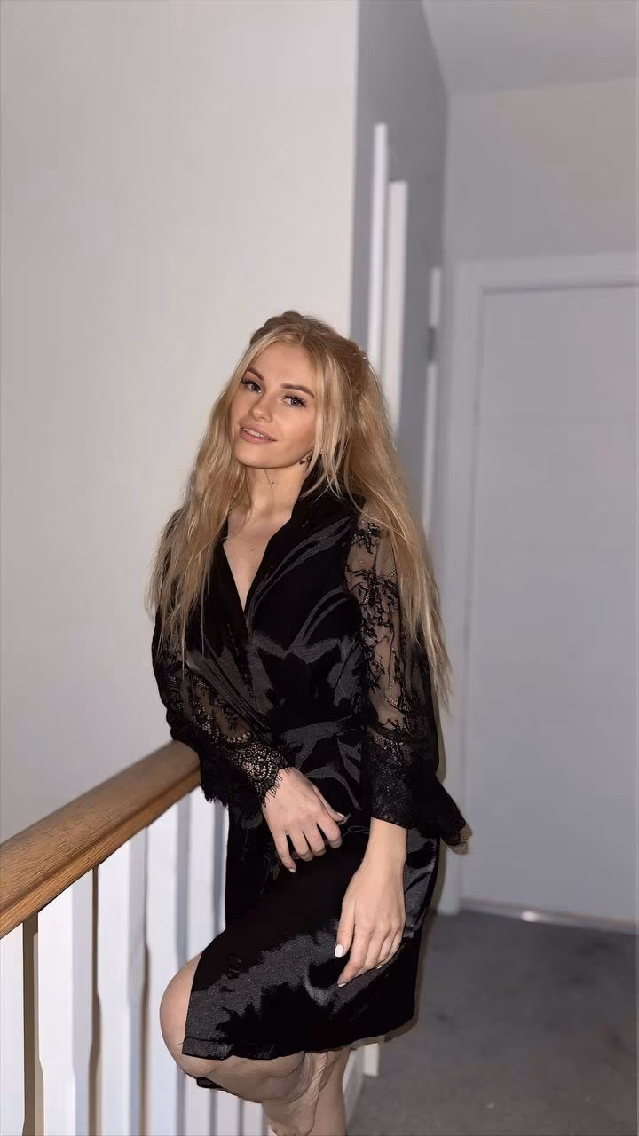 Discover Her Profile