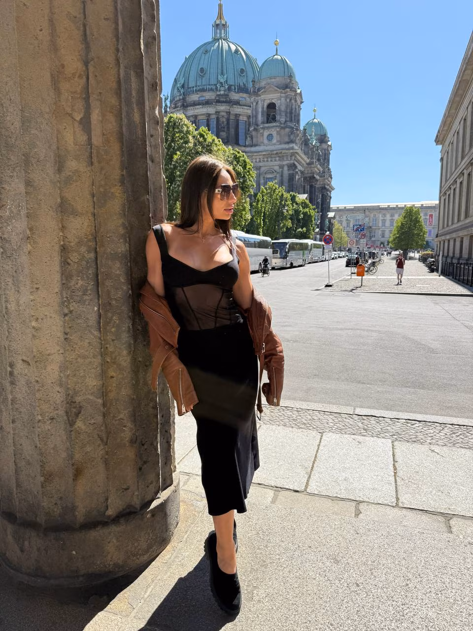 Open Woman's Profile